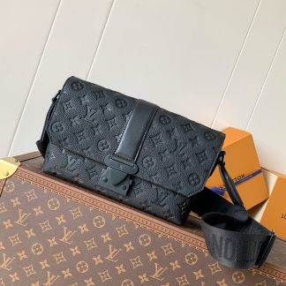 Louis Vuitton M23741 Black Pressed S-Cape Messenger Bag