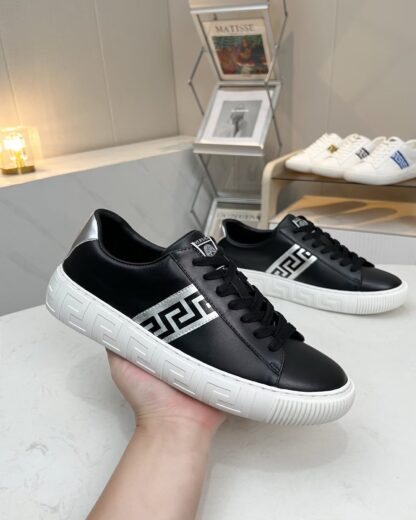 VERSACE new simple casual men's shoes - Image 2