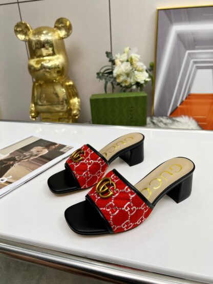 Gucci mid-heel slippers