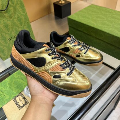 Gucci low-top sneakers - Image 2