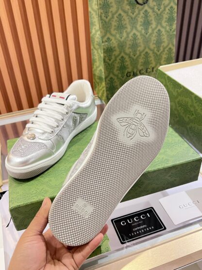 Gucci retro distressed elements, washed retro logo casual shoes on the tongue - Image 2