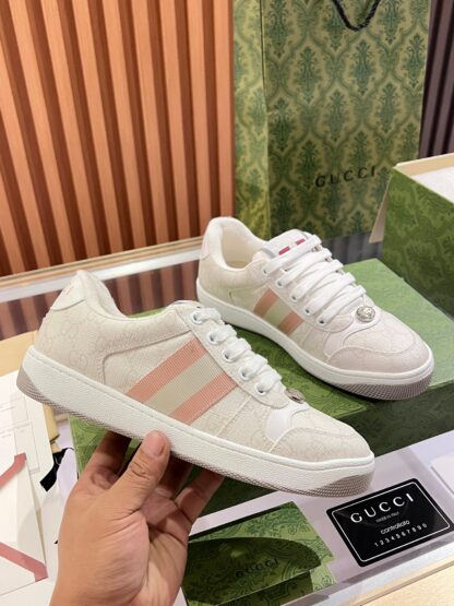 Gucci retro distressed elements, washed retro logo casual shoes on the tongue - Image 2
