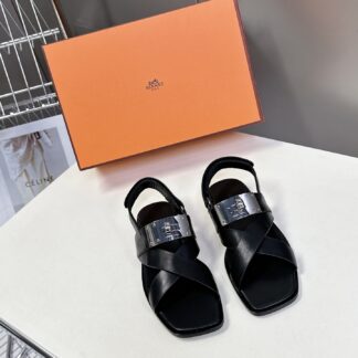 Hermès Spring and Summer Classic Square Toe Black Versatile Comfort Sandals
