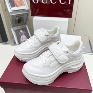 Gucci's latest hit white pine shoes