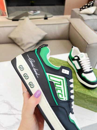 Gucci's latest hot-selling sneakers for couples - Image 2