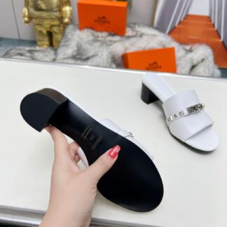 Hermès new spring and summer white thick-heeled sandals, heel height 5cm