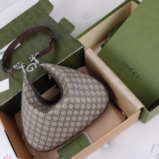 Gucci retro crescent bag handbag