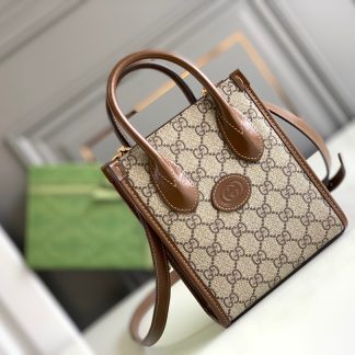 Gucci exquisite small handbag