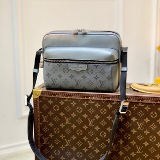Louis Vuitton Outdoor messenger bag