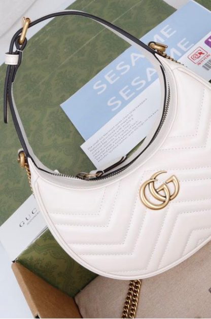 Gucci Crescent Shape Retro Handbag