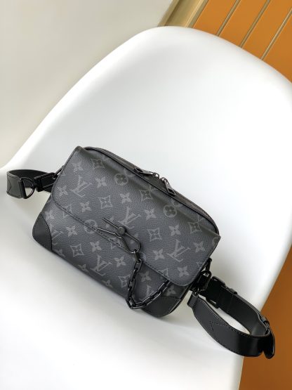 Louis Vuitton M46795 Black Flower Steamer Messenger Bag