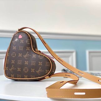 Louis Vuitton m45149 love bag