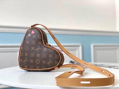 Louis Vuitton m45149 love bag