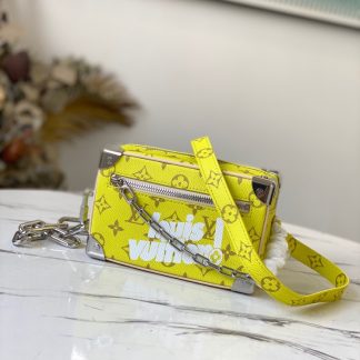 Louis Vuitton yellow flower white font silk screen chain small box bag