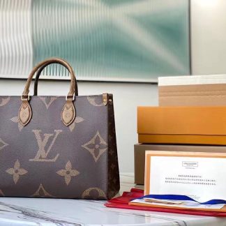Louis Vuitton Onthego Medium Bag with Long Shoulder Strap in Black Leather