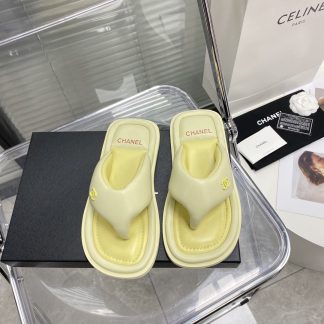 Chanel Summer Macaron Light Yellow New Bread Cute Beach Flip Flops Bottom Thickness: 2cm