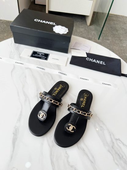 Chanel Spring/Summer Black Chain Series Angle Slippers