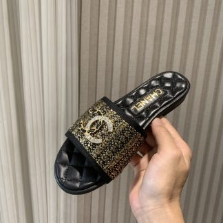 Chanel Spring and Summer Black and Gold New Double Chen Flat Slippers