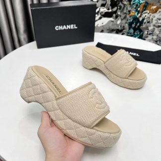 Chanel Early Spring Apricot Dance Shoes Series Retro European and American New Slippers Heel Height 7cm
