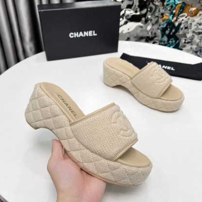 Chanel Early Spring Apricot Dance Shoes Series Retro European and American New Slippers Heel Height 7cm