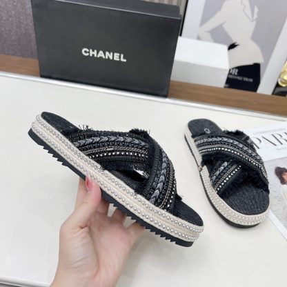 Chanel Early Spring Black and Gray Series Small Round Toe Hot Brick Slippers