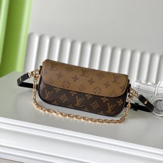 Louis Vuitton M26587CHAIN ​​IVY Chain Crossbody Bag