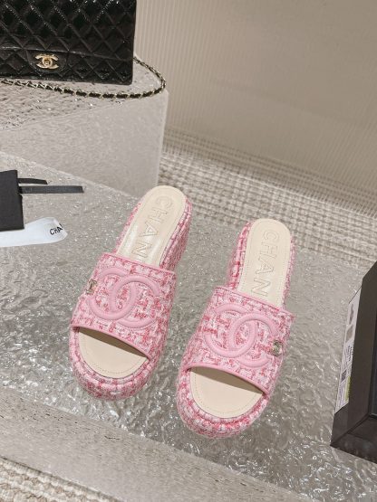 Chanel summer classic pink double c design stylish and comfortable slippers front 3cm back 7cm