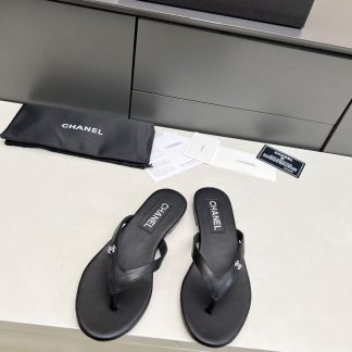 Chanel Spring/Summer New Black Leather Outsole Flip-Flops
