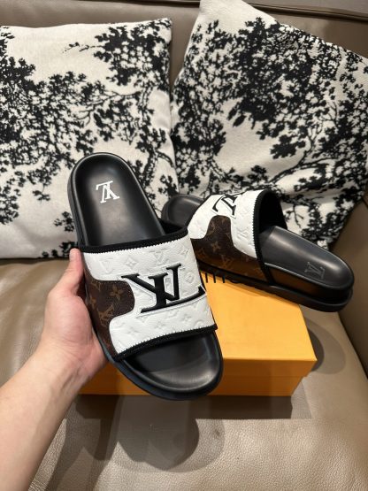 Louis Vuitton Spring and Summer Flip Flops