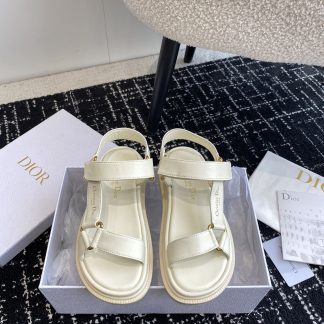 Dior versatile Velcro slides
