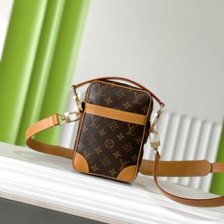 Louis Vuitton M14013DANUBE Second-hand Messenger Bag