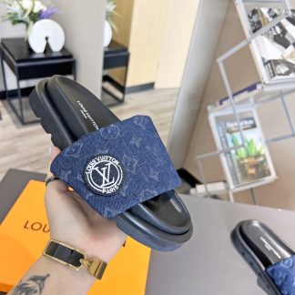 Louis Vuitton Couple's Embossed Slippers