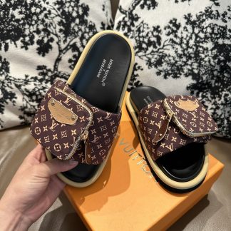 Louis Vuitton Couple's Small Backpack and Four-Color Slippers