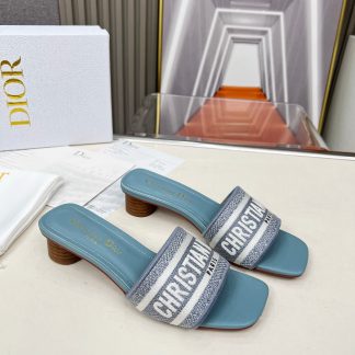 Dior exquisite high-end sandals