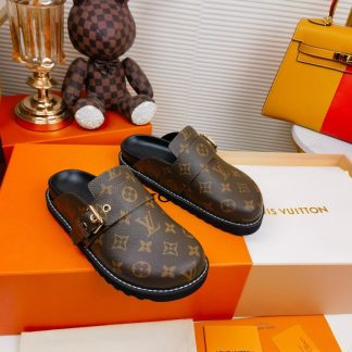 Louis Vuitton monogram bread slippers