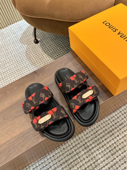 Louis Vuitton classic old pattern slippers