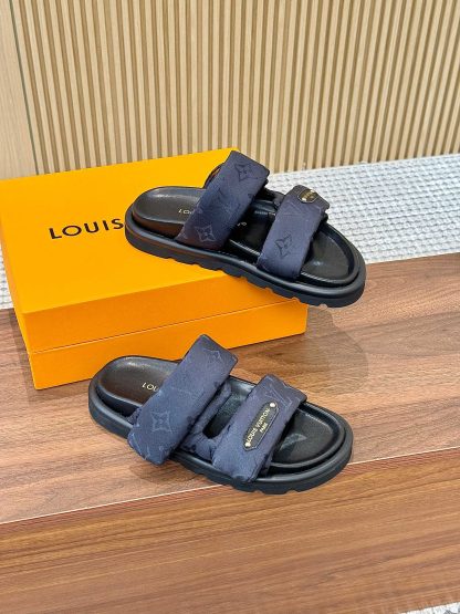 Louis Vuitton classic old pattern slippers