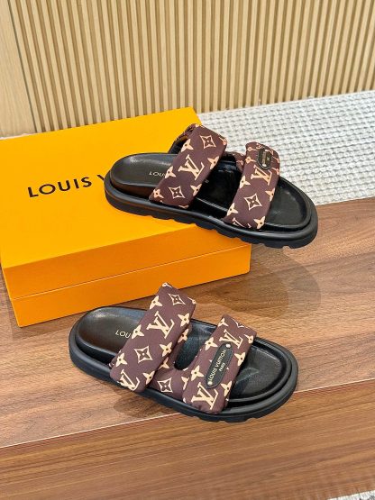 Louis Vuitton classic old pattern slippers