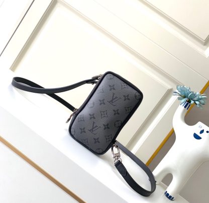 Louis Vuitton bag m69534