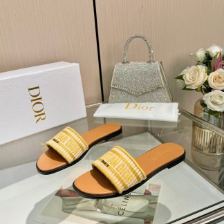 Dior exquisite fashionable flat slippers