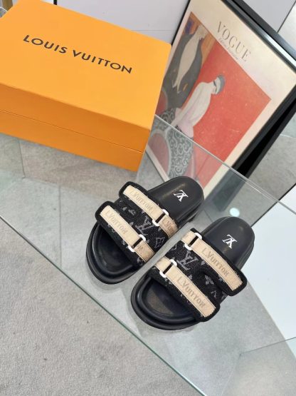 Louis Vuitton high-end men's summer slippers