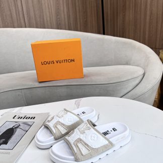 Louis Vuitton Vintage Chic Slippers