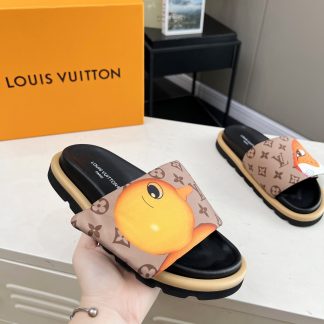 Louis Vuitton embossed logo Ol Llow Comfort slide sandals