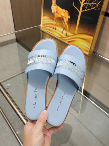 Dior flat thong sandals
