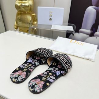 Dior Women's Fashion Monogram Embroidered Leather Slippers