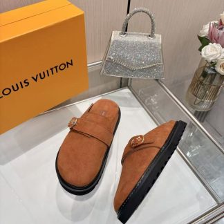 Louis Vuitton winterbreak comfert flat slides