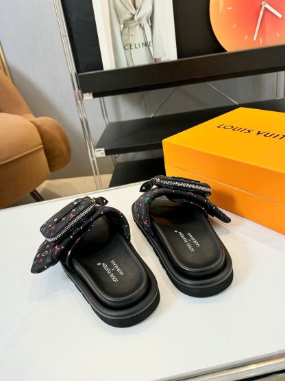 Louis Vuitton Pool Pillow Comfort Slide Sandals - Image 2