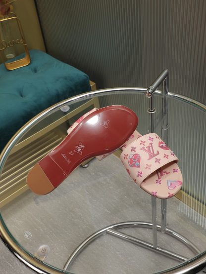 Louis Vuitton low-top flip flops - Image 3