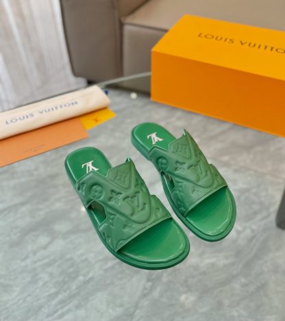 Louis Vuitton embossed grained leather slippers - Image 2