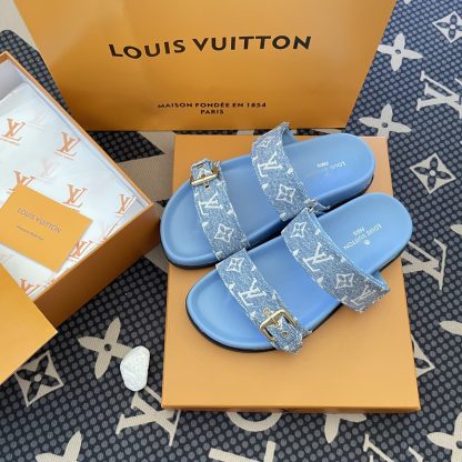 Louis Vuitton classic flip flops - Image 2